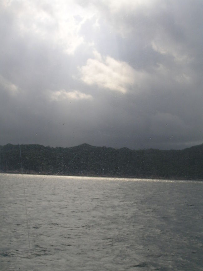 船は結構揺れました。でも、約一時間でマカオに到着しました。