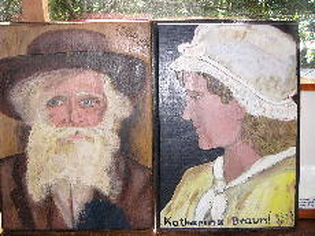 この農園はドイツからの入植者がはじめました。 <br /><br />レストランの２階がちょっとした展示室になっています。<br />粗末な板に描かれた絵から、当時の様子がしのばれます。