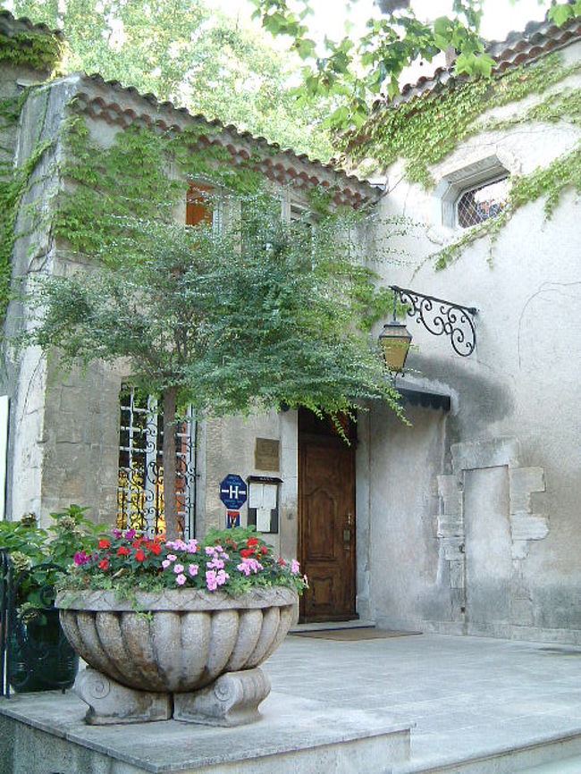 ホテル玄関です。