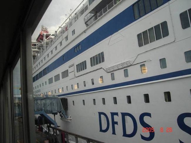 2005.8.26・９：１５･･･オスロ港に到着。下船を済ませ。