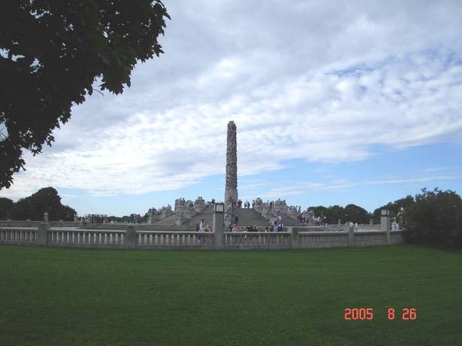 オスロ：フログネル公園へ。2005.8.26