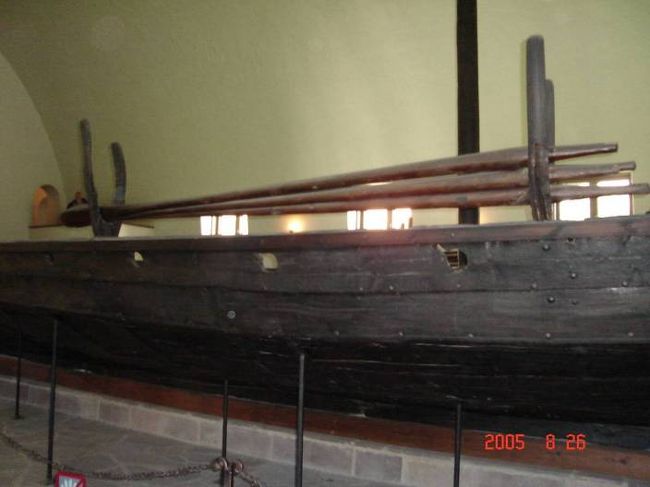オスロ：バイキング船博物館にて。2005.8.26