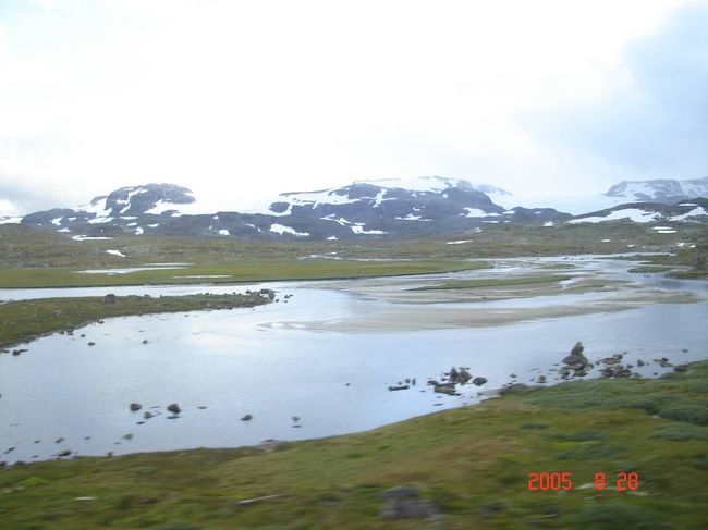 ミルダール〜オスロへばベルゲン鉄道車窓よりの景観。2005.8.27