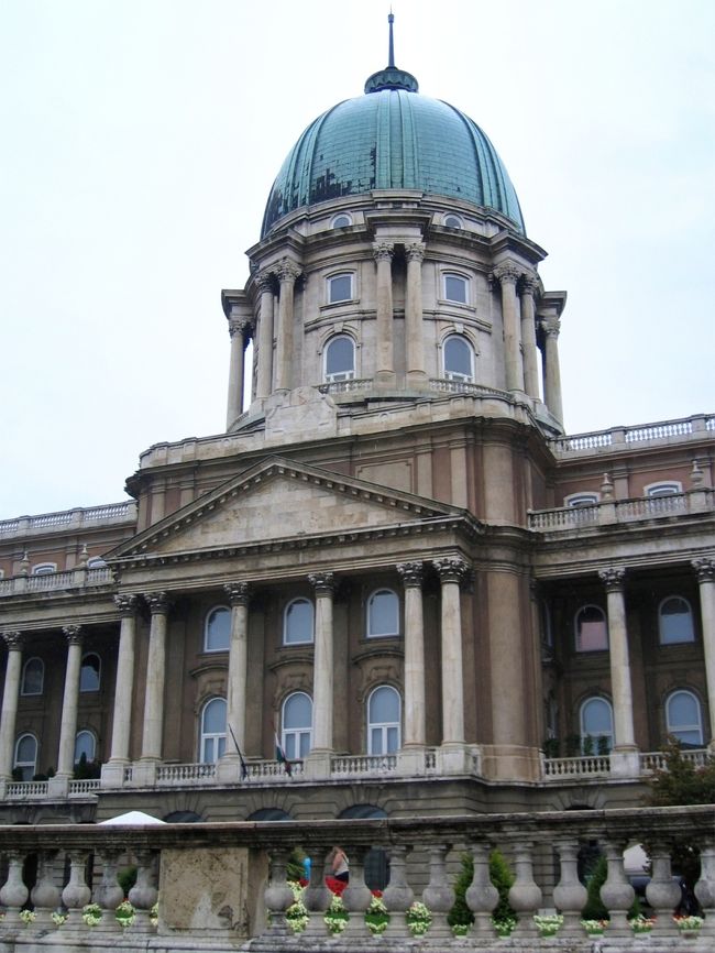 ブダ王宮<br /><br />Budav&amp;aacute;ri Kir&amp;aacute;lyi Palota