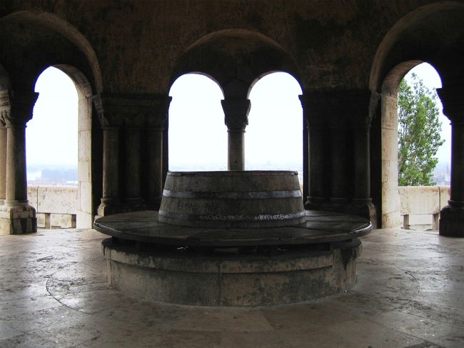 漁夫の砦の内部<br /><br />Inside of Hal&amp;aacute;szb&amp;aacute;stya