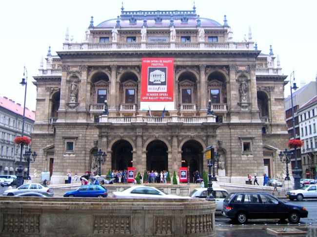 国立オペラ座<br /><br />Magyar &amp;Aacute;llami Operah&amp;aacute;z (Hungarian State Opera House)