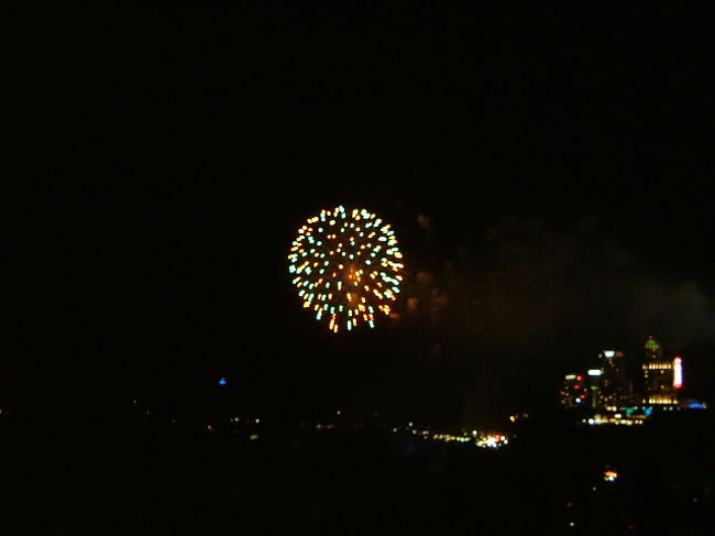 今年最後の「ナイアガラ花火大会」<br />