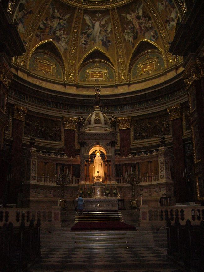 聖堂内部です。