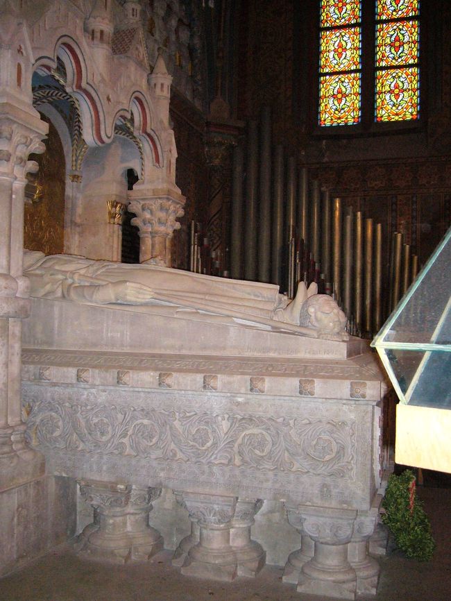 ヴェーナ３世の棺です。