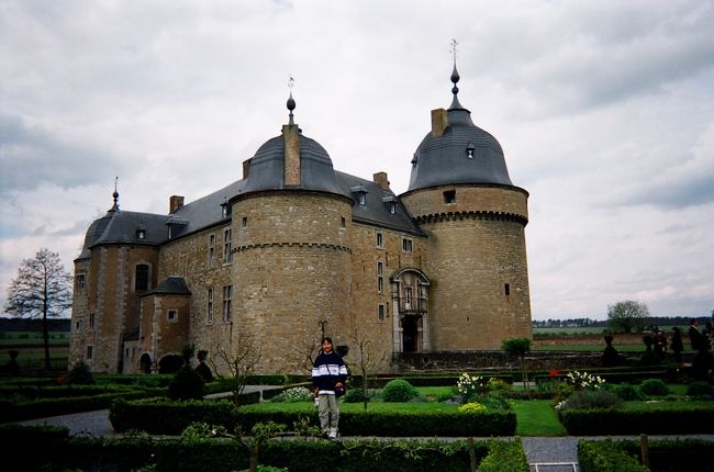 オランダ様♥️専用ページ 2001年春：オランダ・ベルギー ? ベルギー編?』ベルギーの旅行記