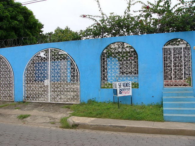 <br /><br /><br />売り家