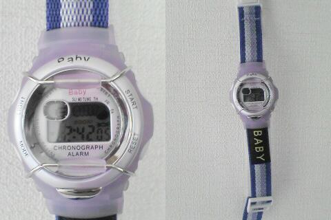 これが買った時計。<br />こんなもろパクリ品が普通に売られているシンガポール最高！！<br />（この写真は掲載用に旅行後自宅で撮影）