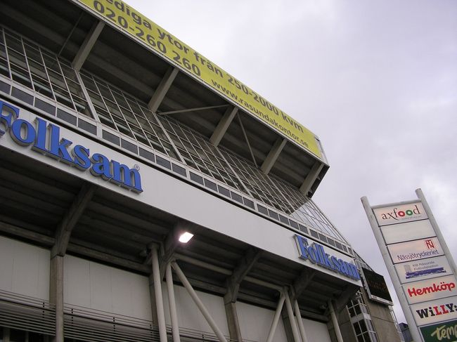 ワールドカップ予選、現在スウェは２位。成績がいいので順調にいけば予選を突破できるはずです。