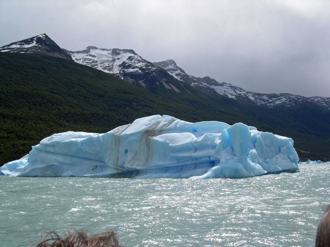 山のような流氷 	<br />