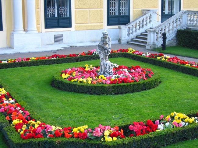 ガーデニング?<br />これまた鮮やか