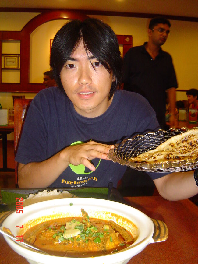 弟が食べたいとバターナンを注文。<br />ハンガリーのカレー屋でよく食べているそうです。<br />ナンもおいしかったですが、二人では量が多く、全部食べ切れませんでした･･･