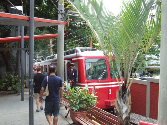 コルコバードの丘行きトラム