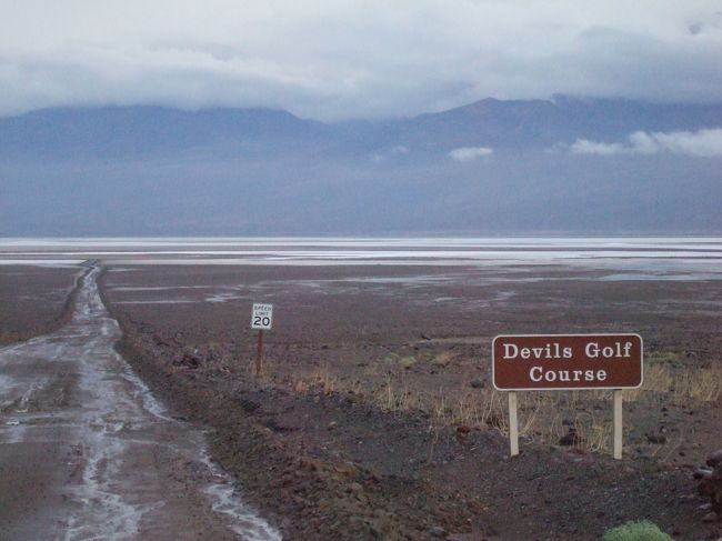 デスバレー（デビルズゴルフコース）