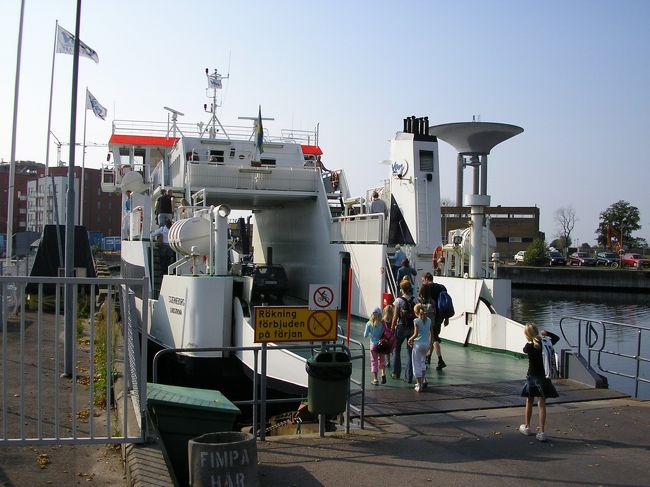 フェリーなんですけど、車で行く意味が…