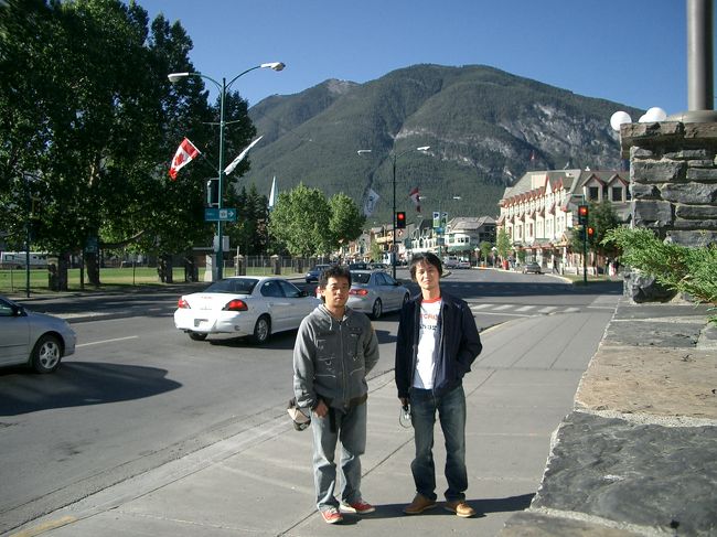 楽しかった夜も終わり、ぐっすり寝た後の清々しい朝のひとコマ。この後、ジャスパーへ向かいます。