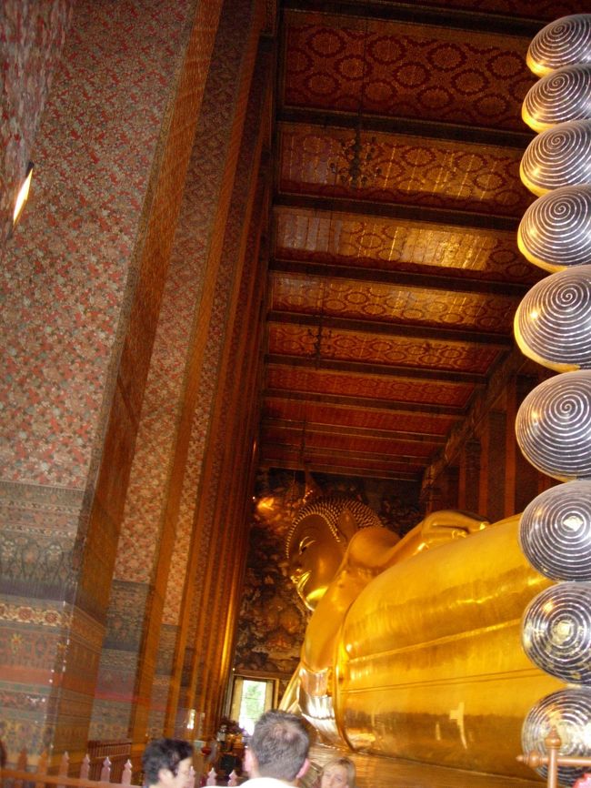 足にきちんと指紋も書いてあるんですよ