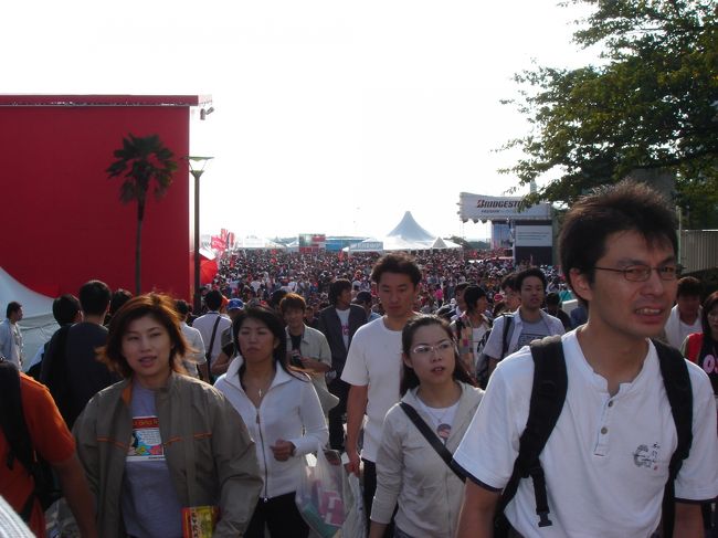 すげー人！！すげー人！！すげー人！！<br />まだ朝９時前ですよ