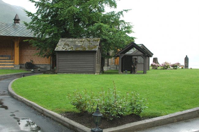 出発する寸前、作曲家グリ−グが、最高に愛したという別荘を見学