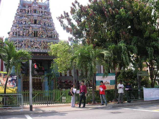 途中で通りがかった寺院。
