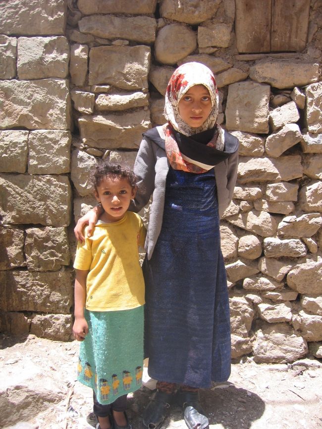 マナハ。女の子で写真を撮らせてもらえる限界の年齢だろうか。