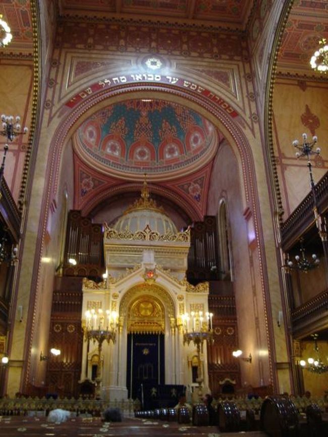 シナゴクの内部。綺麗。