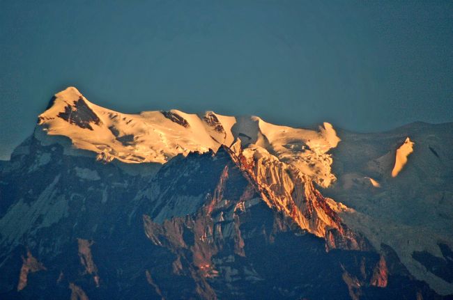 このあと訪れる、ナガルコットでは雲がかかってしまい、ヒマラヤの眺めはこのポカラが最後になりました。