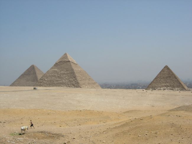 やっぱりエジプトといったら、ピラミッド！