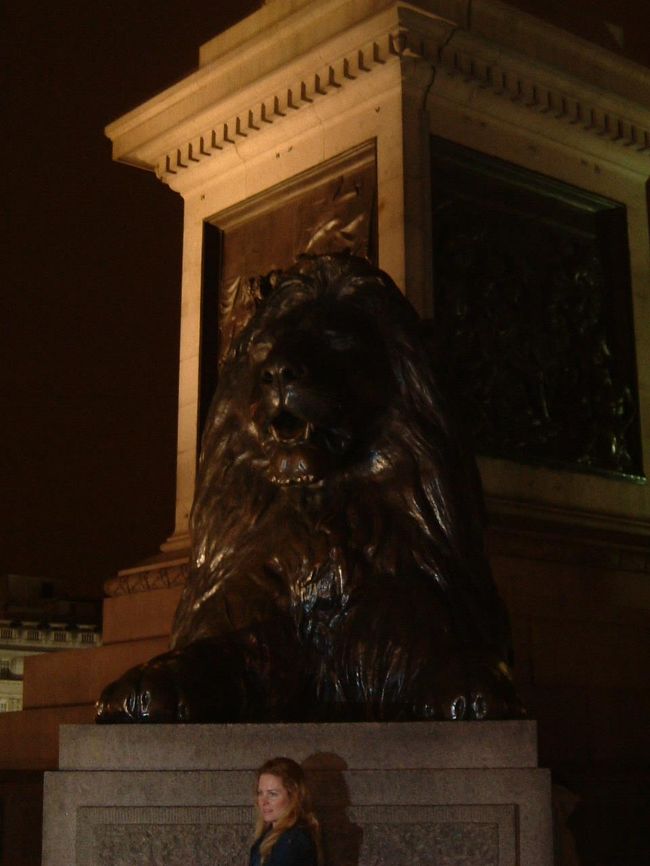 三越のライオンのモデル。<br />トラファルガースクエアのライオンさんです。