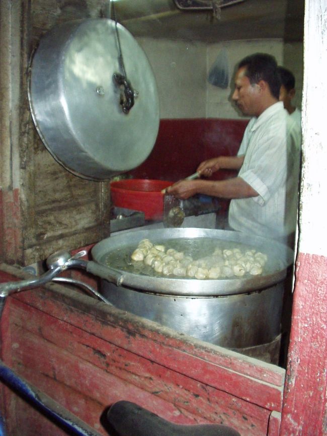 ネパールの餃子モモです。<br />うまいんだな〜コレが