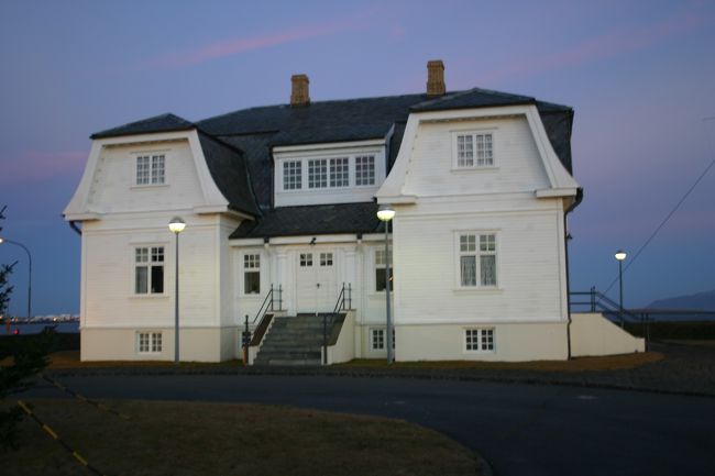 レーガンとゴルバチョフが冷戦を終わらせた場所です