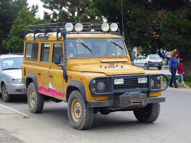 カラファテにて、４ＷＤのツアーが出ています