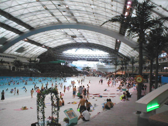 シーガイア＝オーシャンドーム　ということで、<br />期待して行ったものの、あいにく工事中・・・。<br /><br />実際は、こんな感じだそうです（涙