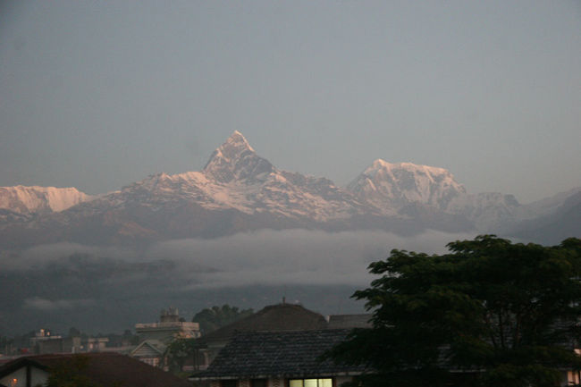 朝焼けの山々・・
