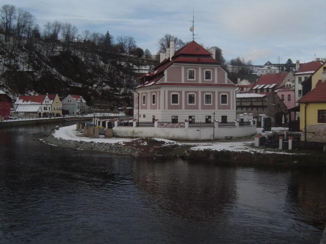 <br /><br /><br />曲がりくねって流れるブルタヴァ川