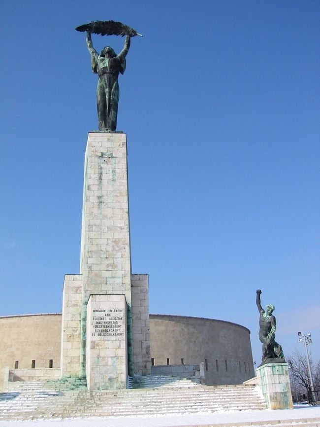 ゲッレールトの丘にて