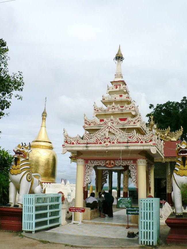 ブーパヤーパゴダの全景。
