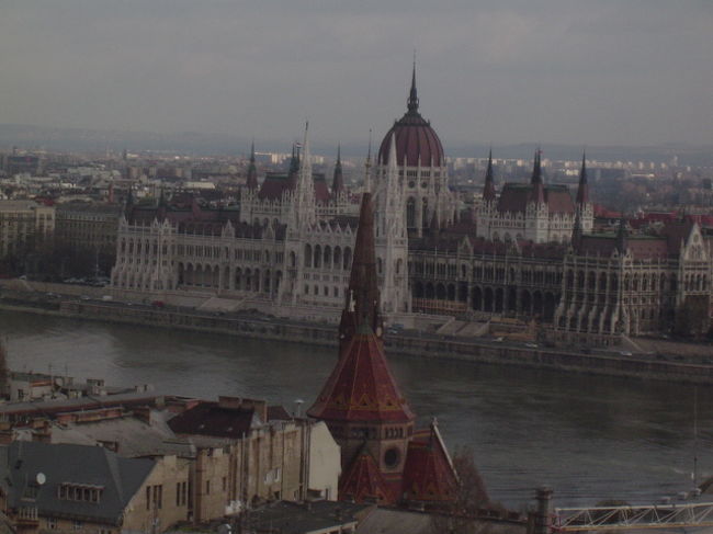 <br /><br /><br />漁夫の砦よりペスト地区を望む