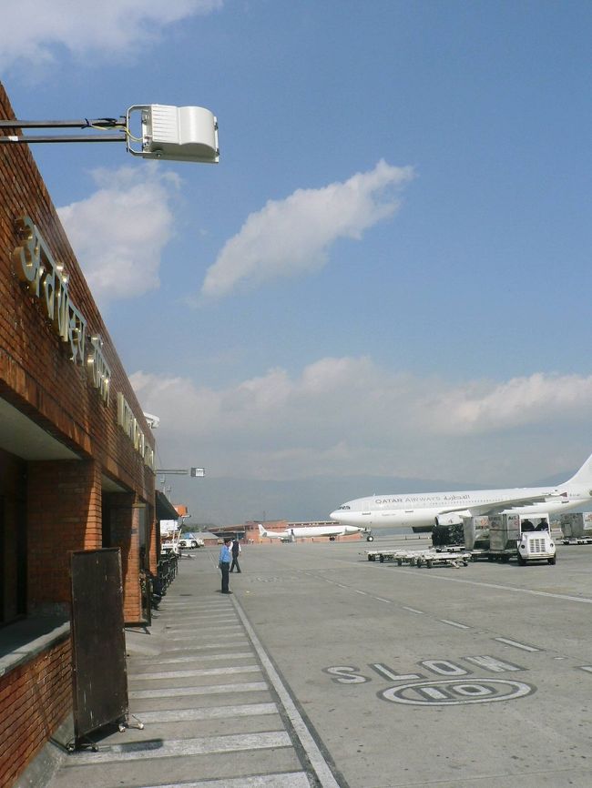 カトマンズのトリブヴァン国際空港。