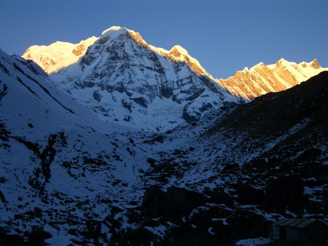 夕方の光りのドラマに心が躍ります。