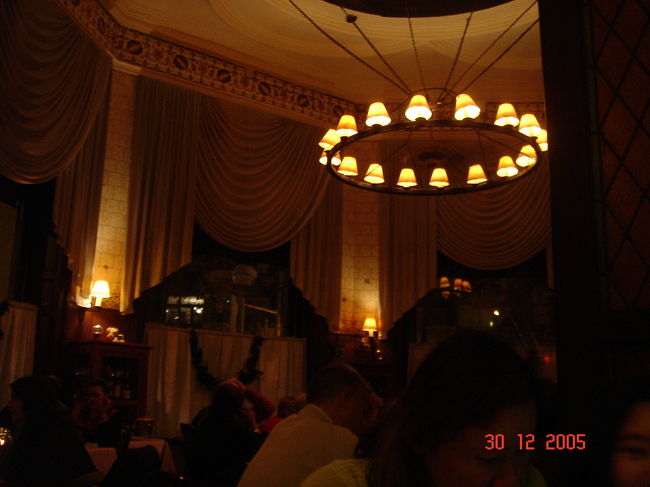 レストラン店内