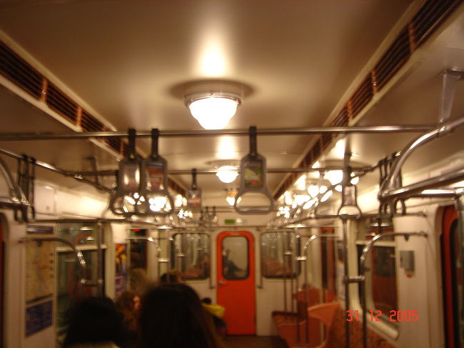 地下鉄Ｍ２　車内