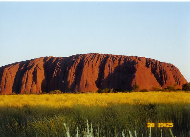 夜、星空ツアーに参加した。あんなに星が夜空を埋め尽くす空の下にいたのは人生初めて。土星のリングまで見えました。意外と不評なエアーズロック。私は大好きでした。本当に美しくて神秘的。