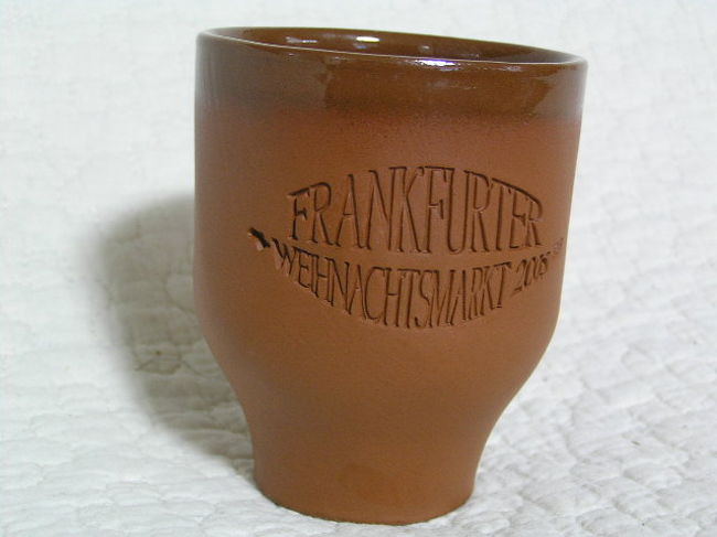 フランクフルトのカップ・２<br />素焼きのカップもありました