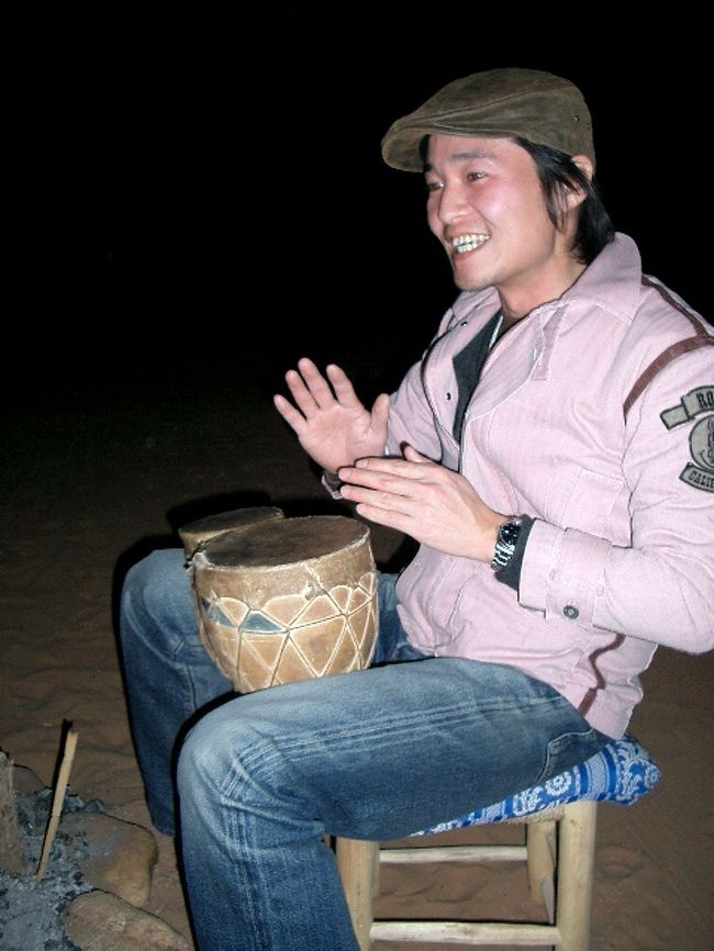 ミュージシャンとしての血が騒ぐRICK。