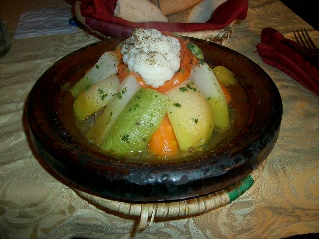 野菜たっぷりタジン